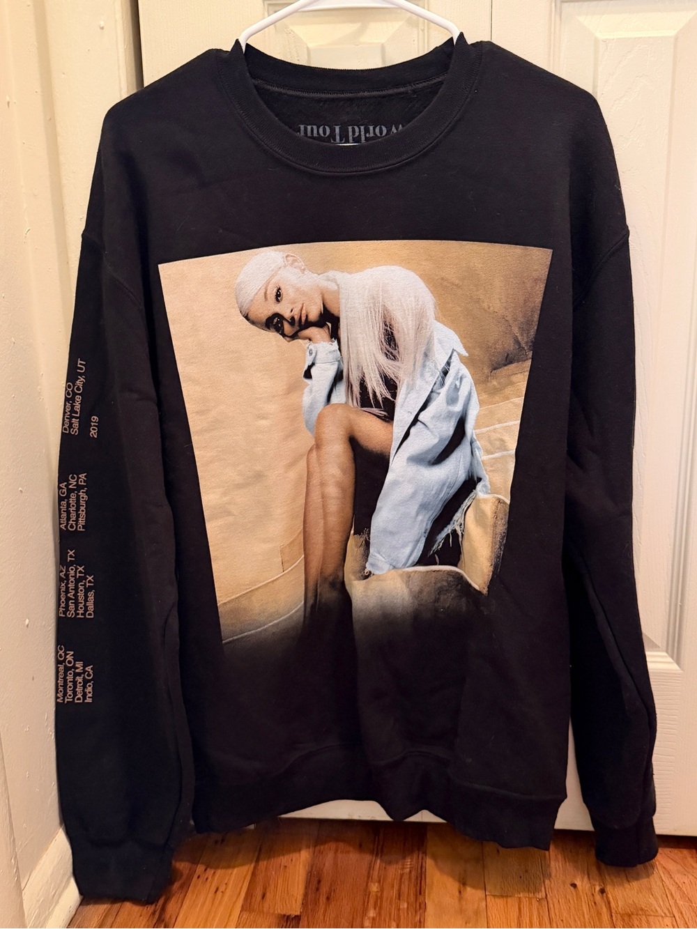 Ariana Grande Sweetener World Tour sweatshirt